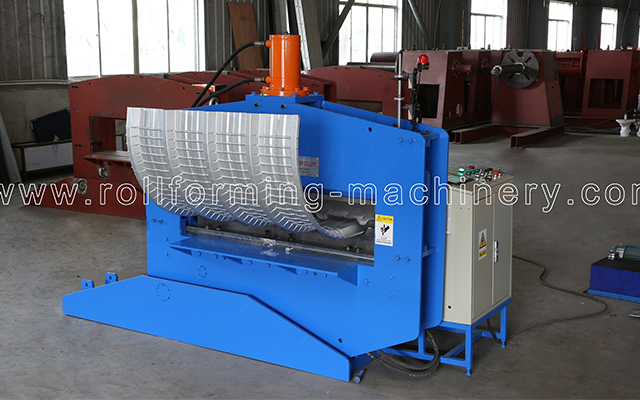 C&aacute;ch chọn m&aacute;y tạo h&igrave;nh cuộn tốt nhất để sản xuất tấm lợp kim loại đ&aacute;ng tin cậy